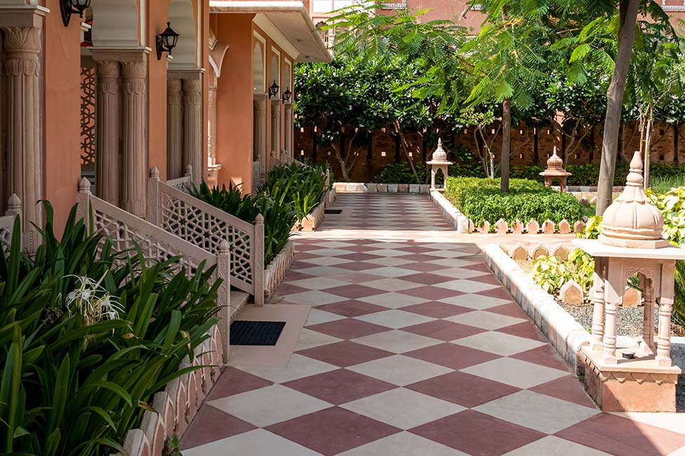 Resorts Between Delhi and Jaipur