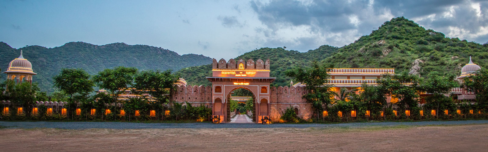 Best Resorts in Delhi